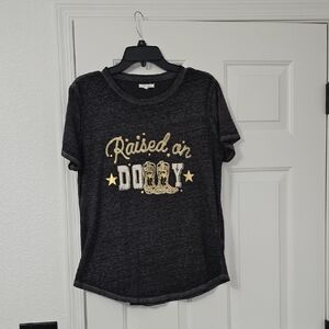 Maurices Black and Gold Tee Sz Lg